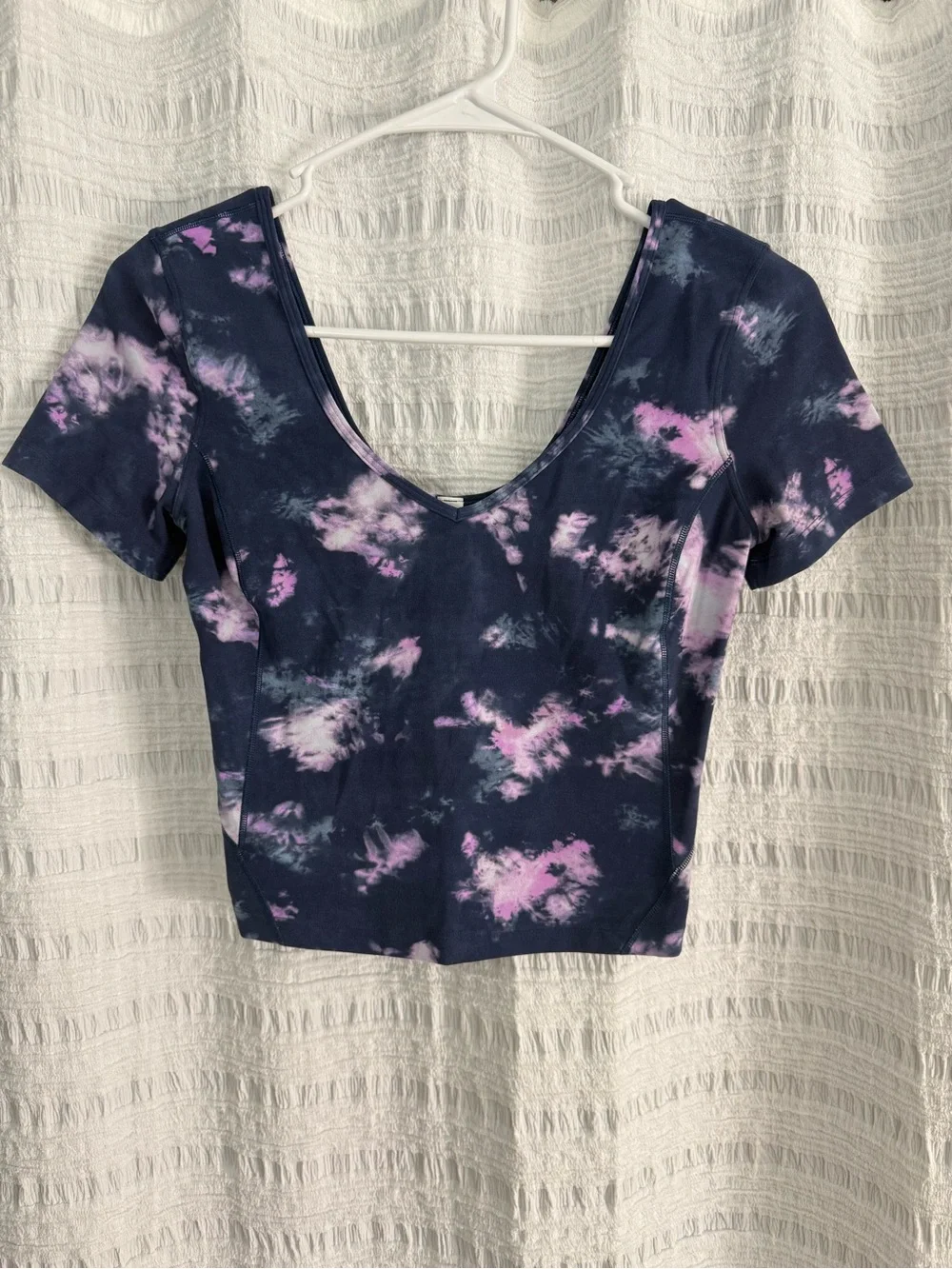 lululemon athletica fitted scoop